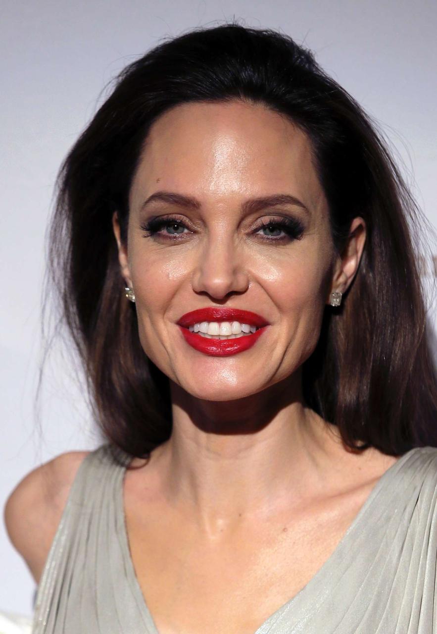 Angelina Jolie 2018 : Angelina Jolie: 2018 Annie Awards -01