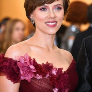 Scarlett Johansson in 25 of her most beautiful red carpet looks