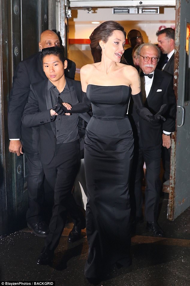 Trendy till the end! Angelina Jolie didn't let the chilly weather dictate her outfit for the evening