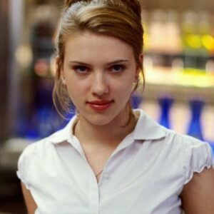 Scarlett Johansson Awesome Profile Pics