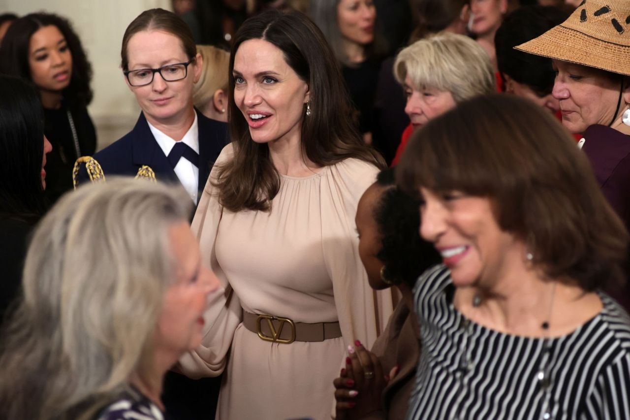 https://celebmafia.com/wp-content/uploads/2022/03/angelina-jolie-at-the-white-house-in-washington-03-15-2022-8.jpg