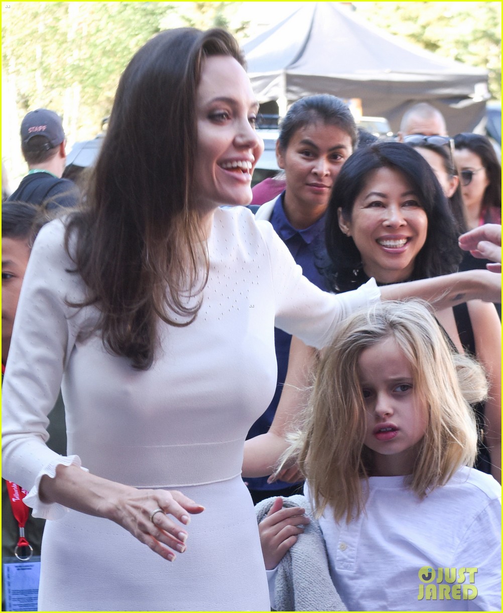 Angelina Jolie's Six Kids Look So Grown Up at Telluride Film Festival!:  PH๏τo 3949769 | Angelina Jolie, Brad Pitt, Knox Jolie-Pitt, Maddox Jolie  Pitt, Pax Jolie Pitt, Shiloh Jolie Pitt, Vivienne Jolie-Pitt,