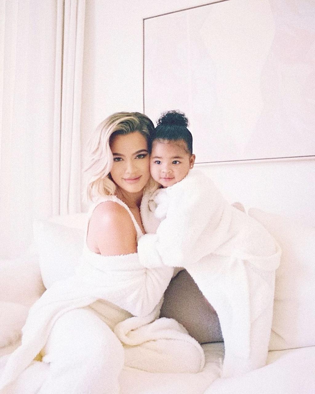 Khloe Kardashian, Daughter True's Matching Moments: PH๏τos | Us Weekly