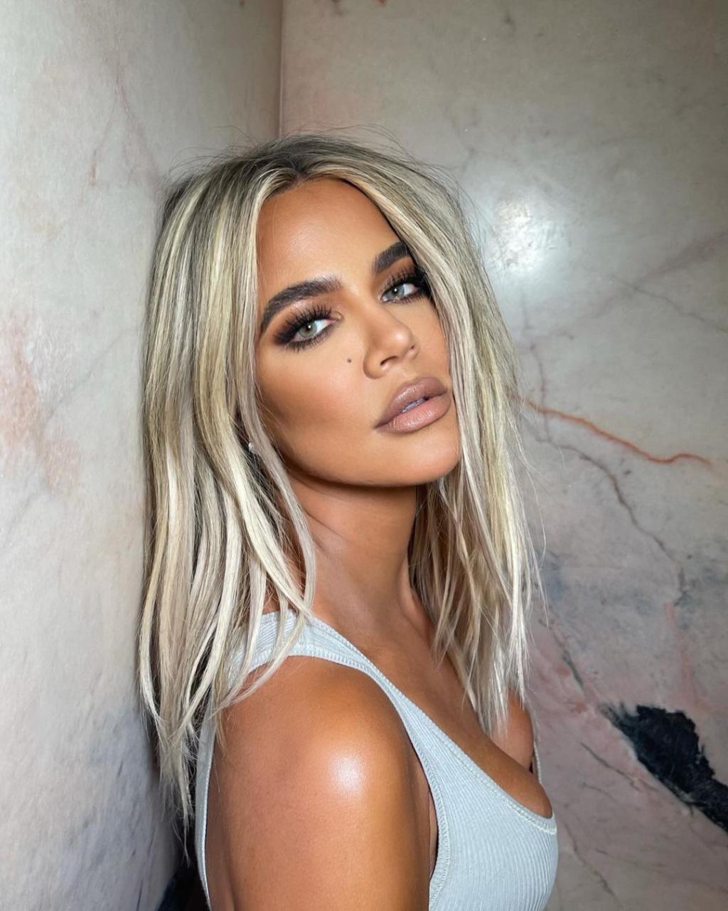 Khloe said her 'blonde' look was 'back'