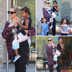 Khloe Kardashian showing her supermom skills as she takes 3 KarJenner kids to karate class! These adorable pH๏τos will melt your heart.