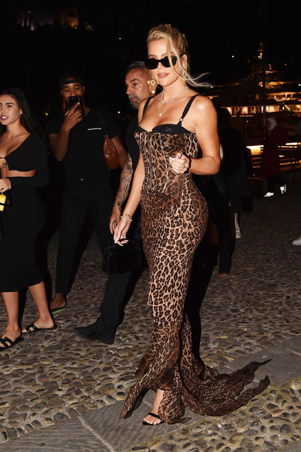 Khloe Kardashian Rocks Leopard Dress In Italy: Pics – Hollywood Life