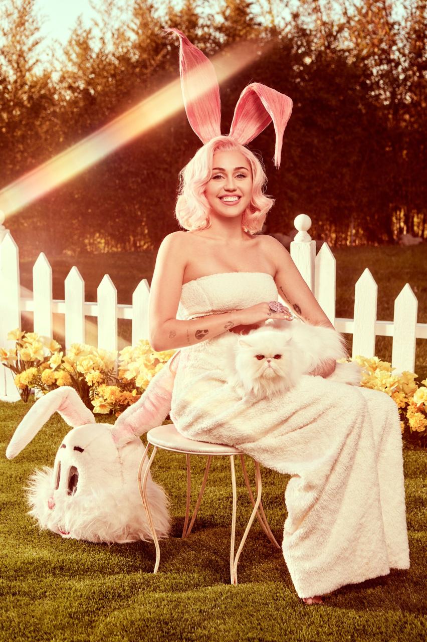 An Exclusive Look at Miley Cyrus's Easter Calendar | Vogue