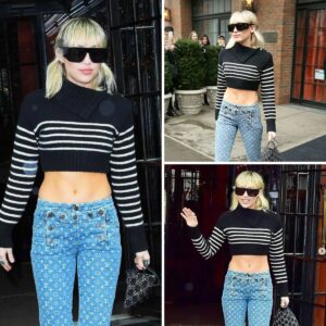 Miley Cyrus Braves Rainy & Cold NYC Weather & Bares Her Abs In A Crop Top At NYFW