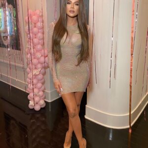 Khloé Kardashian Rang in 40 With a Brunette Hair Transformation